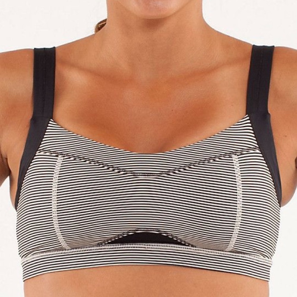 Lululemon Run: Engage Sports Bra 4